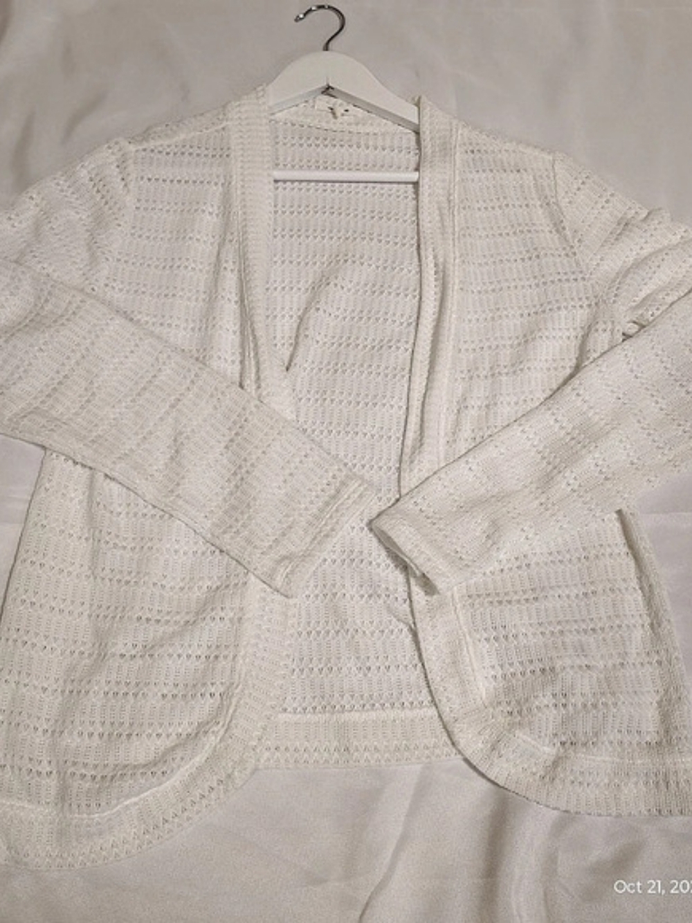 Maurices Open Front Knit Cardigan in White Size Small